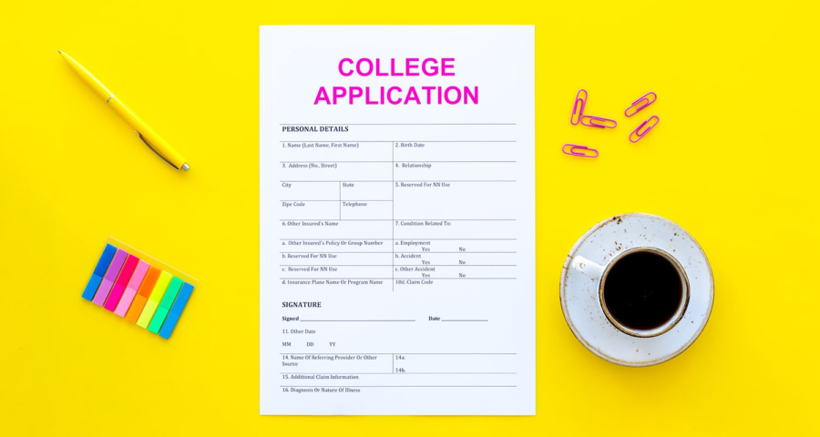 College+Applications+101%3A+Five+Seniors+Share+Their+Experiences