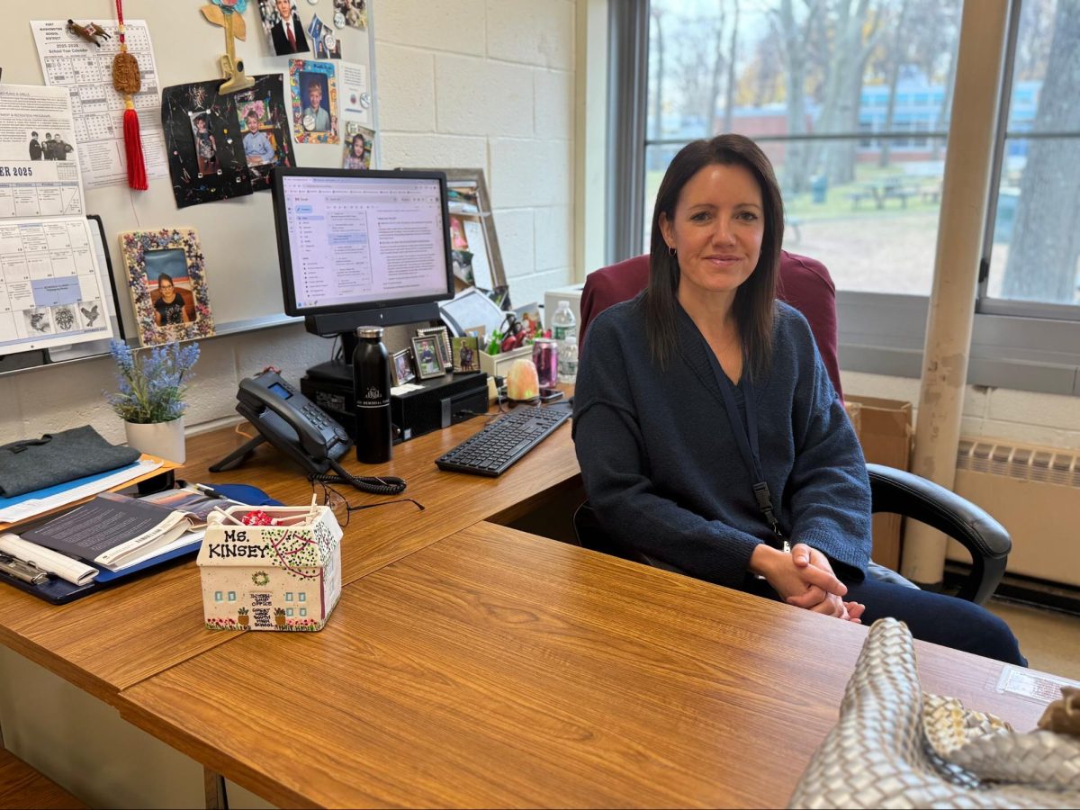 Welcome in! - Though she may look busy through the Career Internship room’s window, Ms. Kinsey is always willing to assist students in their career plans. Her door is always open for students to come in and discuss their potential or ongoing internships. Students can either schedule a meeting with her in the afternoons or contact her through email to establish an internship or find potential volunteer opportunities. 